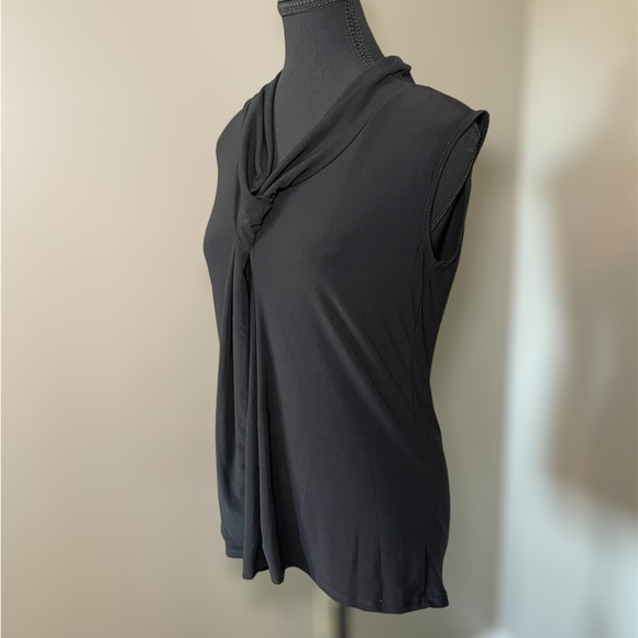 PROSPECT BLVD SLEEVELESS TOP.  SIZE L. - Picture 3 of 6